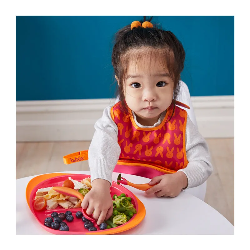 B.box Travel Bib   Silicone Spoon (Hip Hop)