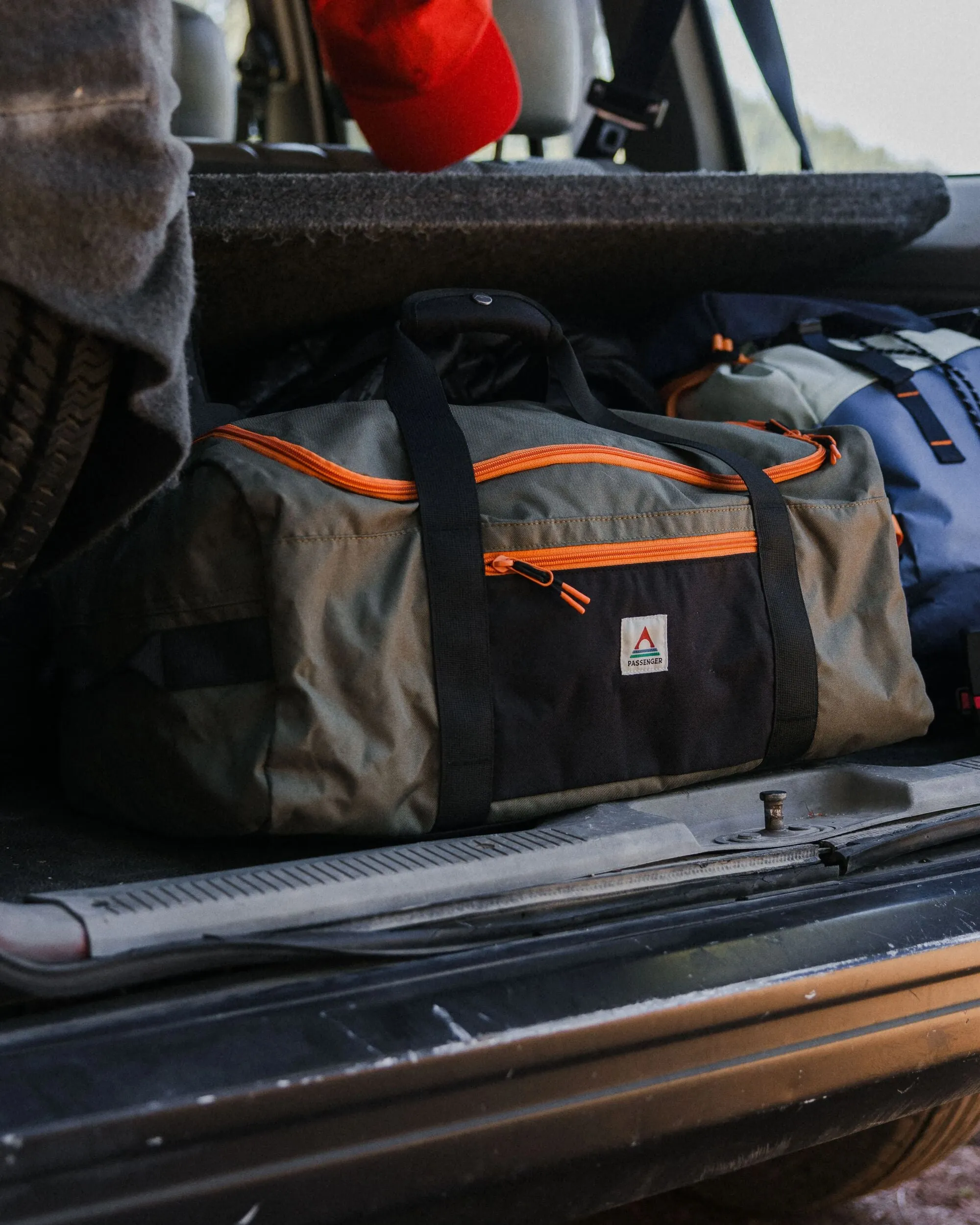 Boondocker Recycled 30L Duffel - True Black/ Khaki