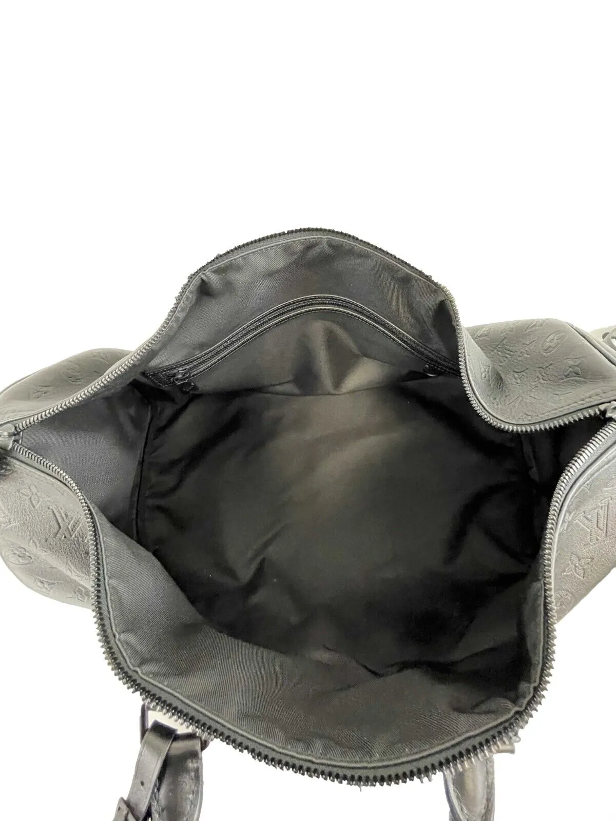 Louis Vuitton - Excellent - Keepall Bandoulire 50 - Black Duffle w/ Strap