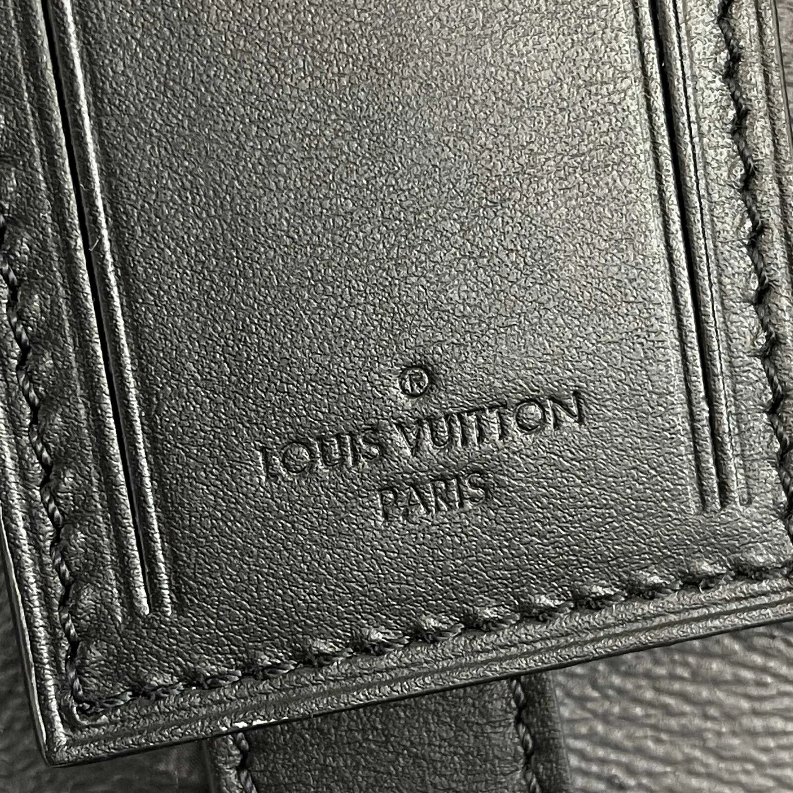 Louis Vuitton Keepall Bandoulire 50 Reverse Monogram Eclipse Black Handbag