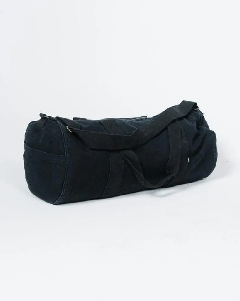 Minimal Thrills Road Duffle